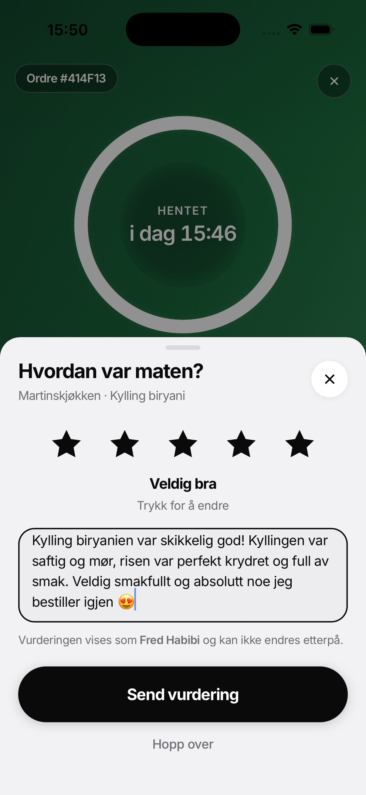 Skjermen for å gi stjerner og skrive en vurdering etter en fullført bestilling