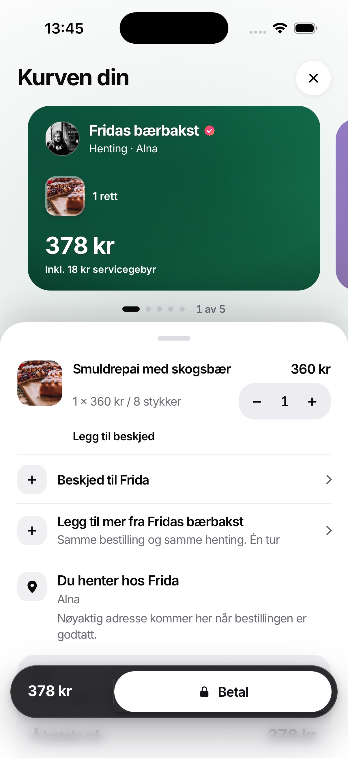 Kurven i Mama’s-appen med en rett, hentested, servicegebyr, totalsum og betalingsknapp